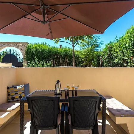 Monte & Paradiso דירה *