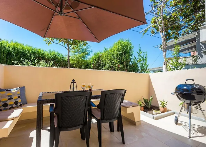 Monte & Paradiso * Pula